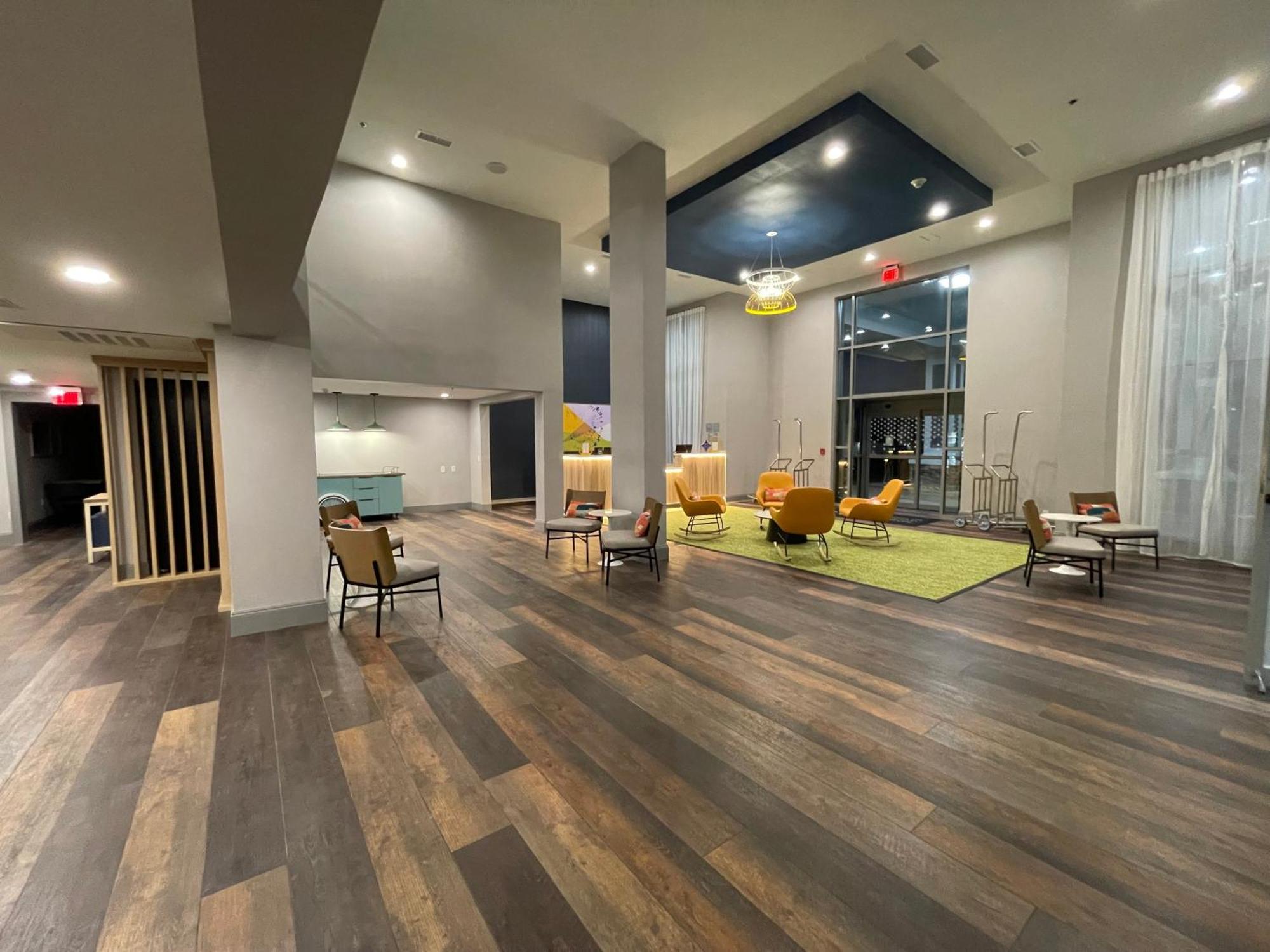 Spark By Hilton Branson Meadows ภายนอก รูปภาพ