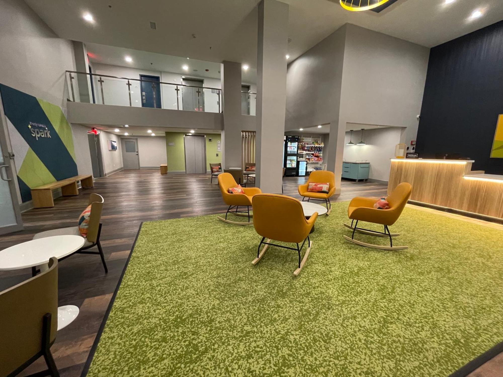 Spark By Hilton Branson Meadows ภายนอก รูปภาพ