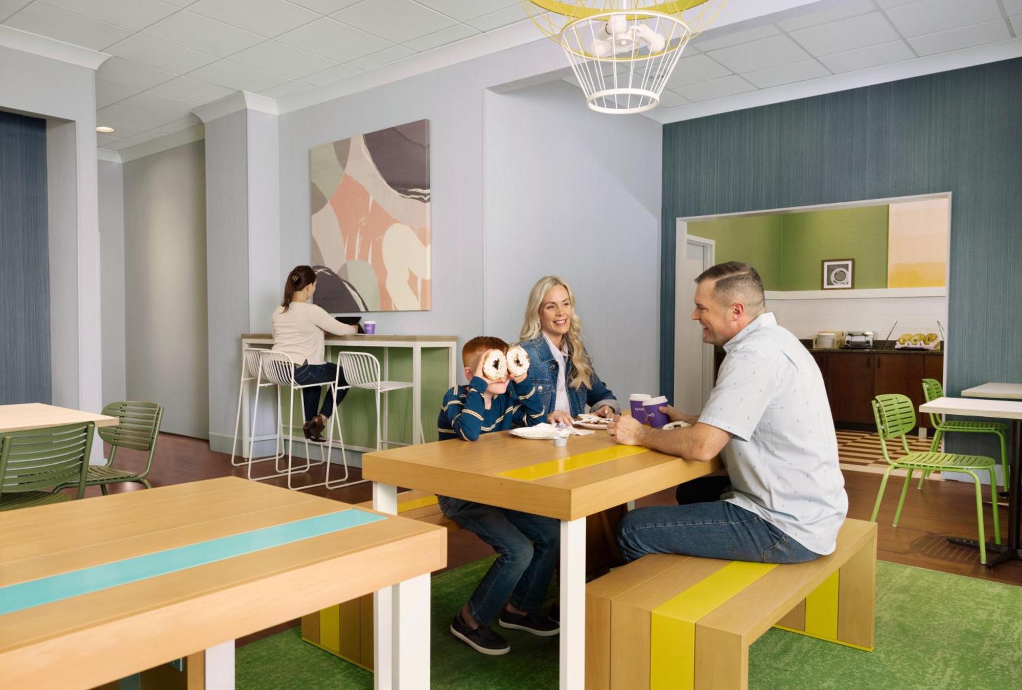 Spark By Hilton Branson Meadows ภายนอก รูปภาพ