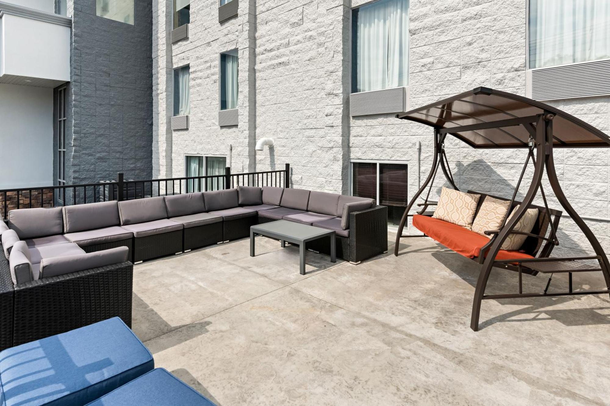 Spark By Hilton Branson Meadows ภายนอก รูปภาพ